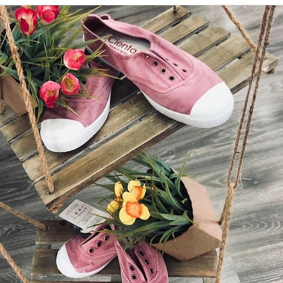 ROSA PINK (light distressed) > Cienta Sneakers ( Sizes Toddler to Youth-Adult)