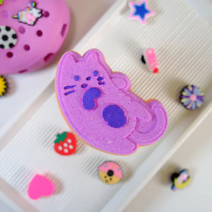 Meow Meow Kitty Bath Bomb with Shoe Charm > Happy Hippo Bath Co.