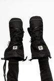 Black Winter Teknik Mittens > Deux Par Deux
