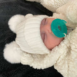 Itty Bitty Double Pom Knit Hat > Calikids