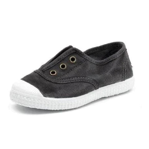 Black (lightly distressed) > Cienta Sneakers (Sizes Toddler - Youth-Adult)