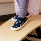 Dandelion Graphic Knit Shoes > Jan & Jul