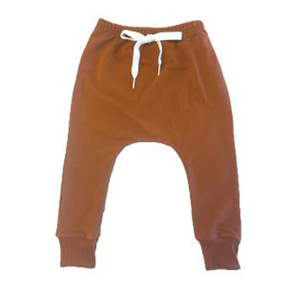 Rust Joggers > Portage and Main